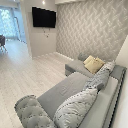 Tourist Grand Ismail Apartments 키시나우 외부 사진